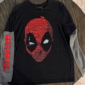 Marvel Black Red Deadpool Graphic Long Sleeve Top